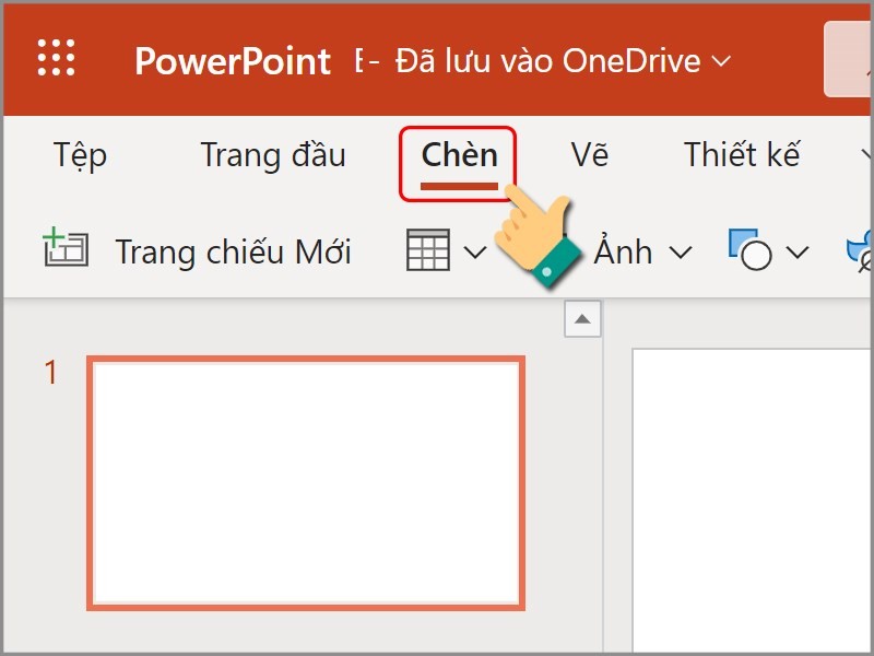 Nhấp vào tab Chèn trên trang slide muốn chèn GIF