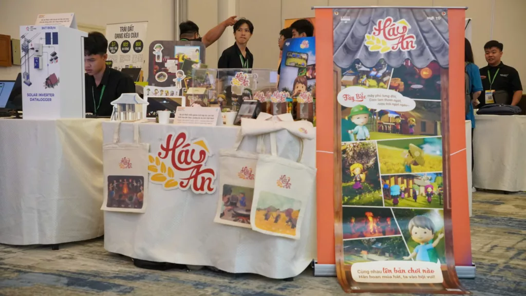 Sinh viên FPT Arena chinh phục Giải Tiềm năng tại VietFuture Awards 2025 với dự án game "Háu Ăn" 4 Hình ảnh dự án “Háu Ăn” được trưng bày tại VietFuture Awards 2025