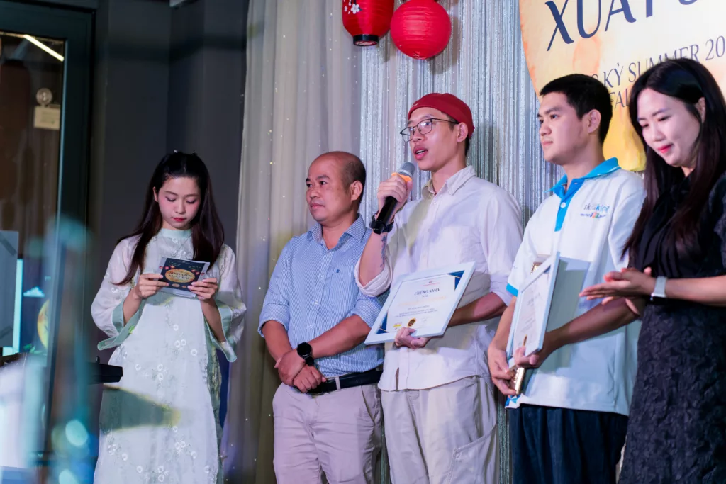 Bui Tung Anh but pha toa sang 3