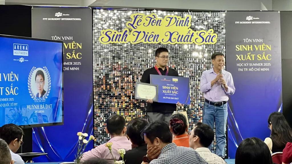 Huỳnh Bá Đạt - Sinh viên xuất sắc học kỳ Summer 2025 FPT Arena Multimedia 2 IMG 3540