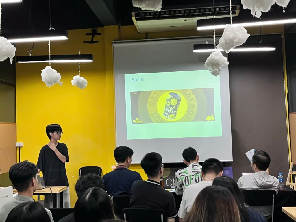 Sinh viên lớp A1.2505E FPT Arena xuất sắc bảo vệ đồ án kỳ I 9 sinh vien lop A1.2505E 9