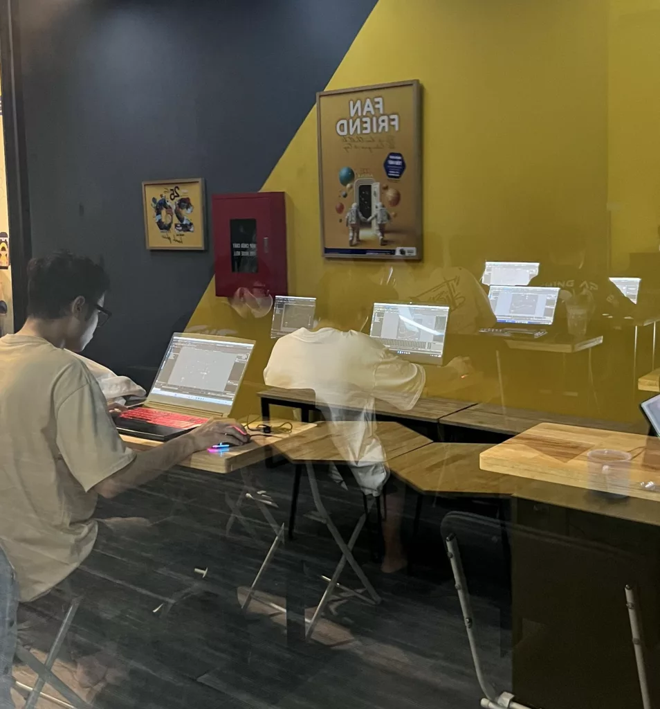 Mùa đồ án 3D: Khi không gian học tập trở thành “ngôi nhà thứ hai” của sinh viên FPT Arena 1 Mua do an 3D fpt arena 1