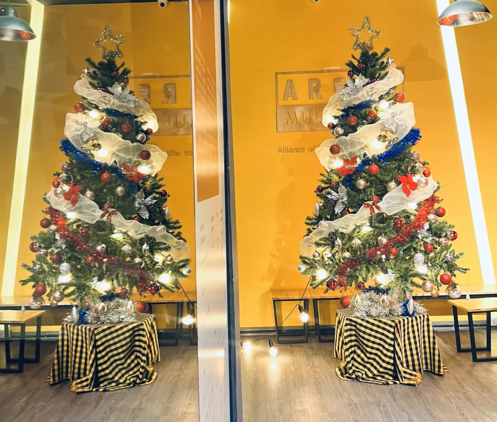 Sắc màu Giáng sinh ngập tràn hai cơ sở FPT Arena Hà Nội 3 Sac mau Giang sinh FPT Arena 3