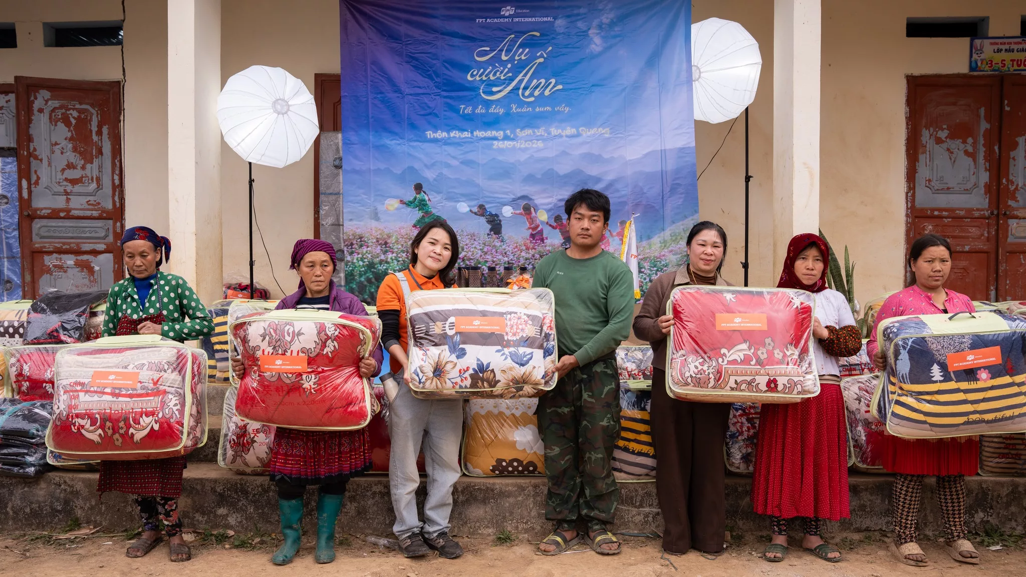 Nụ cười ấm 2026