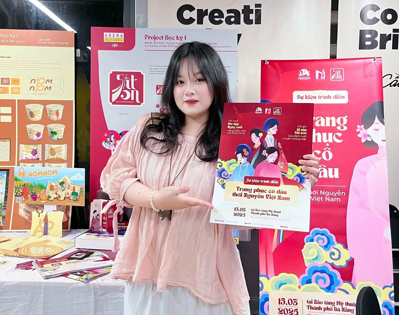 Đồ án học kỳ 1 Graphic Design: “Sắc son” - Dấu ấn sáng tạo từ sinh viên FPT Arena Đà Nẵng 1 Đồ án học kỳ 1 Sắc son