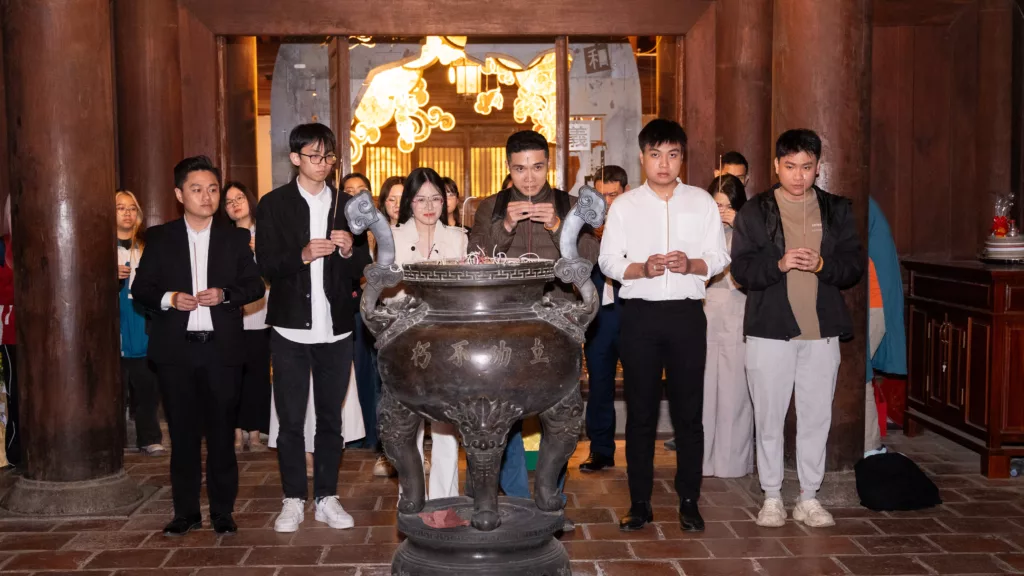 Nghi lễ dâng hương người thầy mẫu mực Chu Văn An.