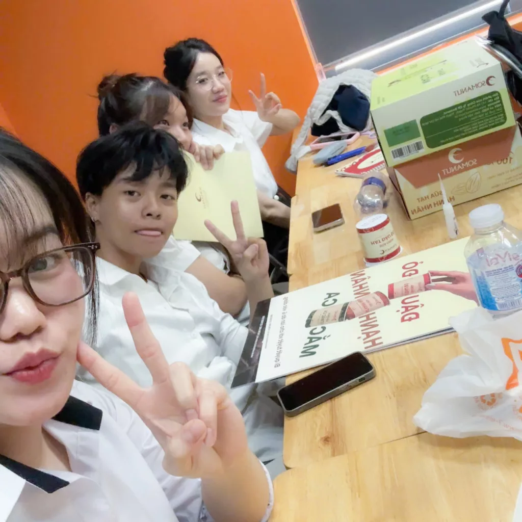 01 linhfan
