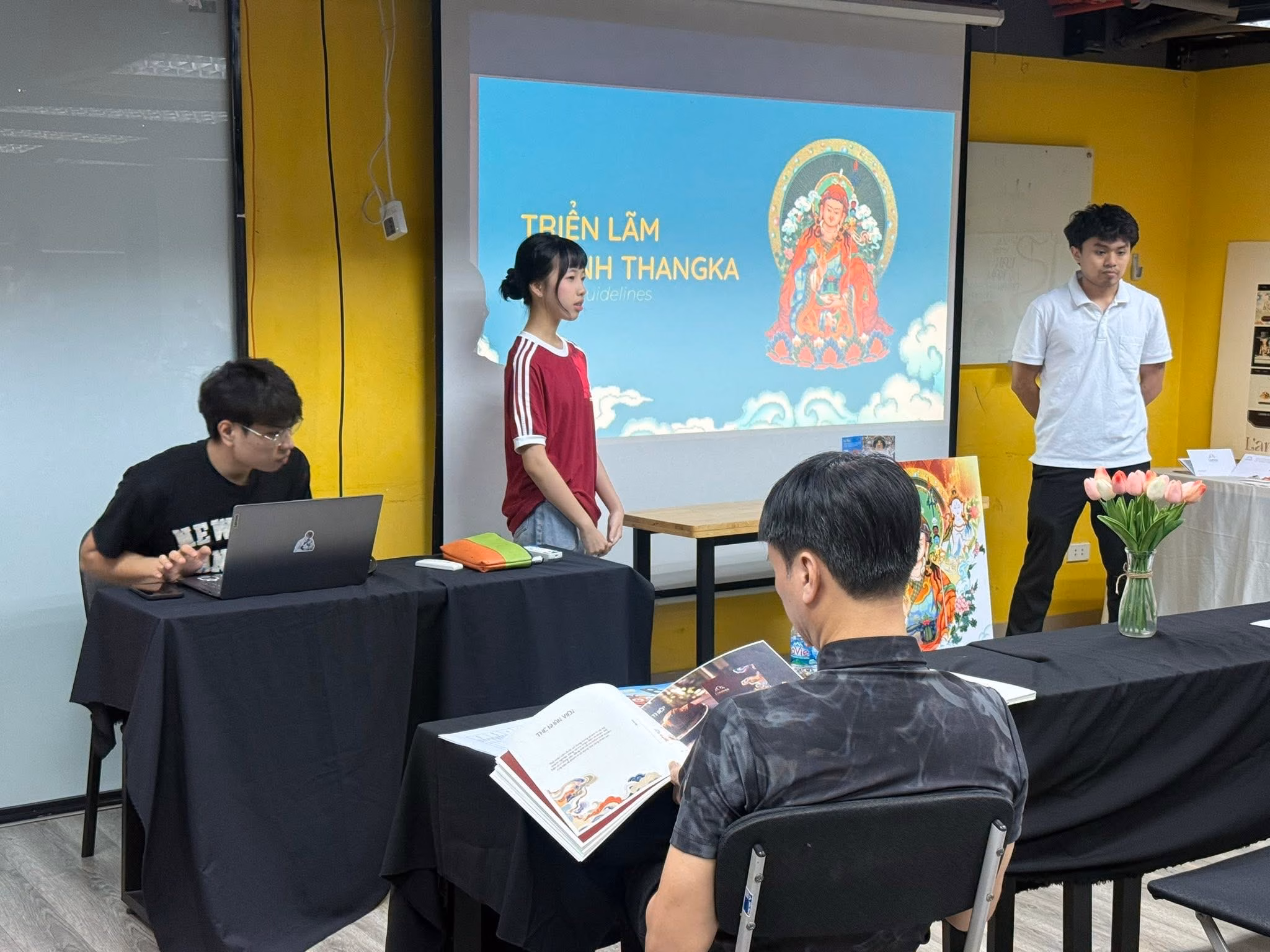 Nhóm 5 Triển lãm Thangka